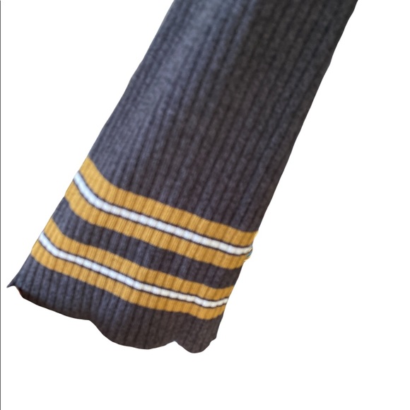 Leo & Sage Gray Yellow Ribbed Long Sleeve Top - S - Picture 4 of 11